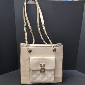 Anne Klein Gold Toned/Cream Quilted Chain Shoulder Bag.